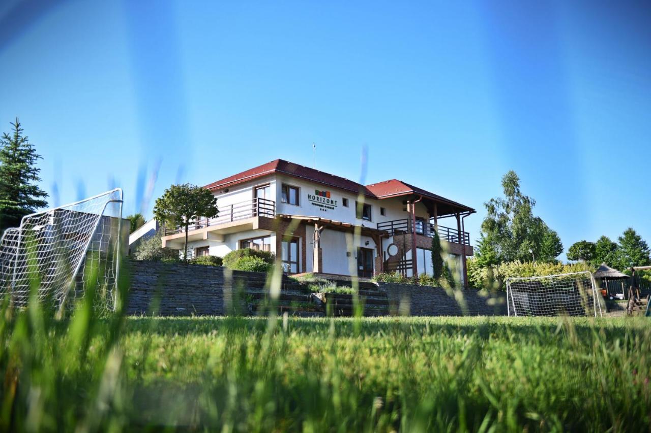 Horizont Panzio Bed and Breakfast Odorheiu Secuiesc Exteriör bild