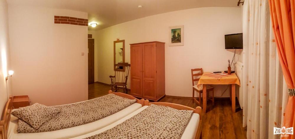 Horizont Panzio Bed and Breakfast Odorheiu Secuiesc Exteriör bild