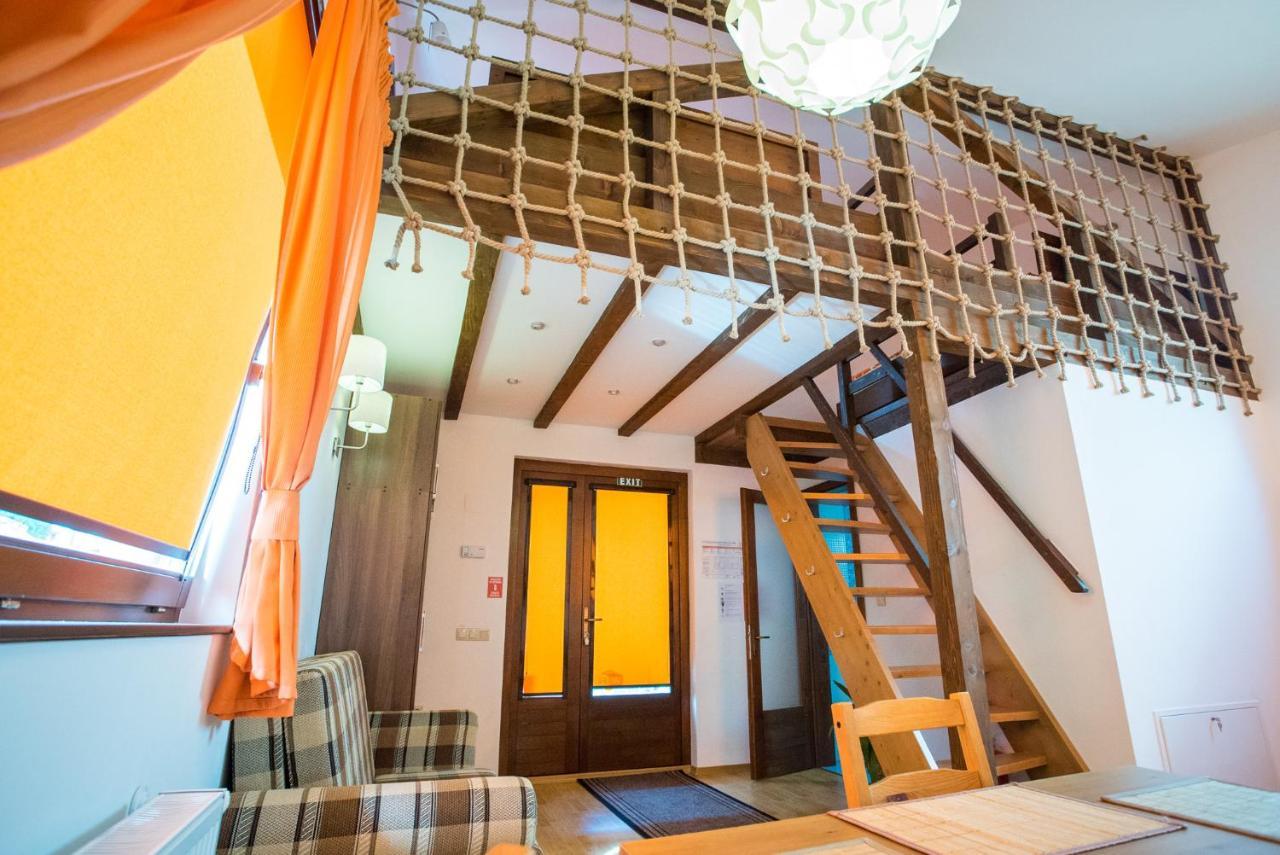 Horizont Panzio Bed and Breakfast Odorheiu Secuiesc Exteriör bild