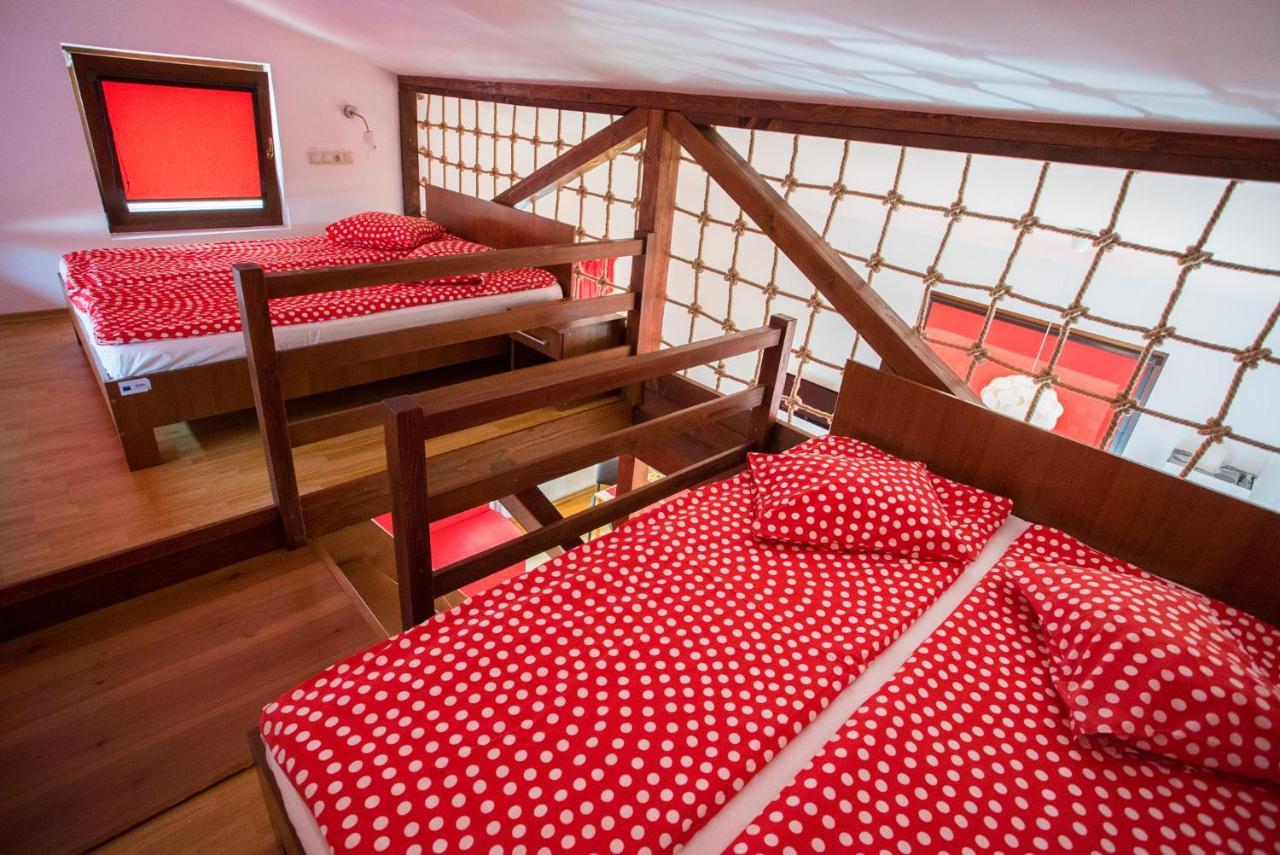 Horizont Panzio Bed and Breakfast Odorheiu Secuiesc Exteriör bild